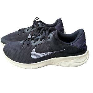 Nike Flex Black and White Running Shoes